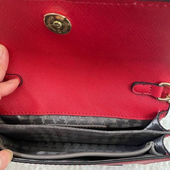 NWT KARL LAGERFELD PARIS Red Maybelle Camera NYC Taxi Mini Crossbody Bag - Picture 7 of 13